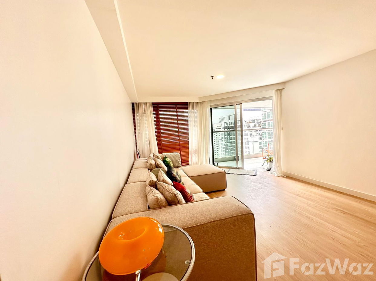 picture Bright Cheerful Renovated Unit Great Investment - 6/16