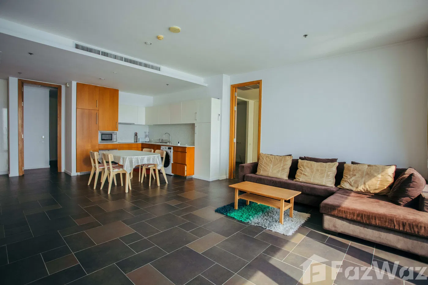picture 2 bedroom 2 bathroom Northpoint luxury condominium for sale - 3/19