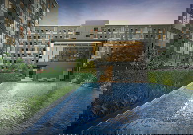 แอสปาย สาทร - ตากสิน (บริค โซน)