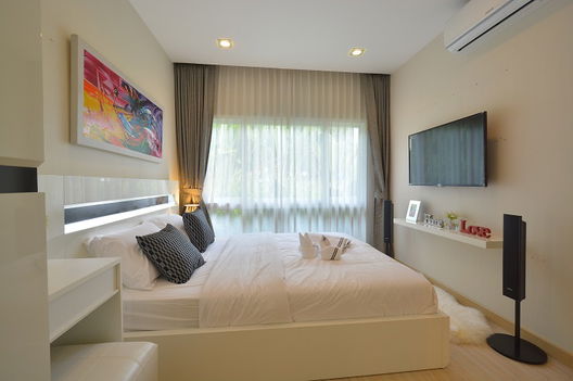 รูป The New Concept Boutique Condo - รูปที่ 2/15