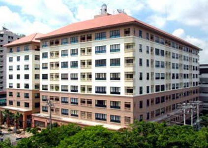 ลุมพินี เพลส พระราม 4 - สาทร