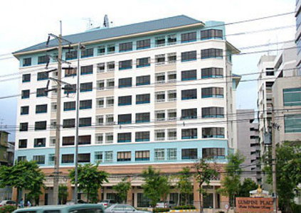 ลุมพินี เพลส พระราม 3-เจริญกรุง