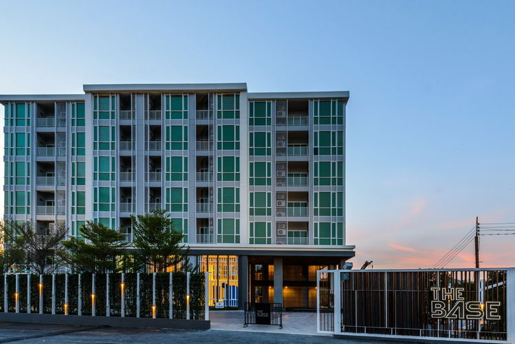 รูป The Base Downtown-Phuket - รูปที่ 1/6