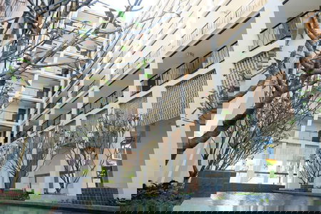 ไลท์ สเตท คอนโด