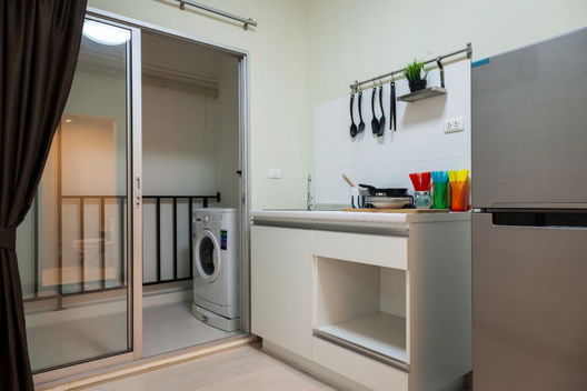 รูป Ploen Ploen Pathum-Somprasong - รูปที่ 4/4