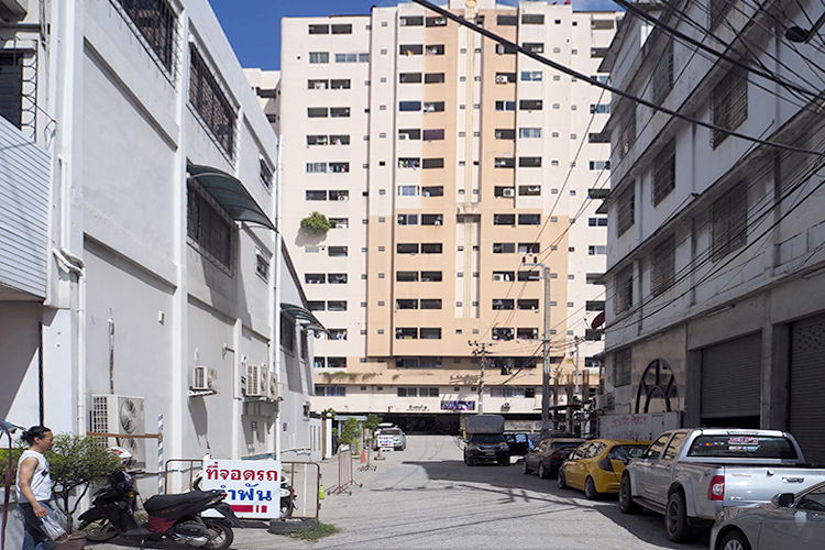 Project P & J Condotown Picture - 2/2