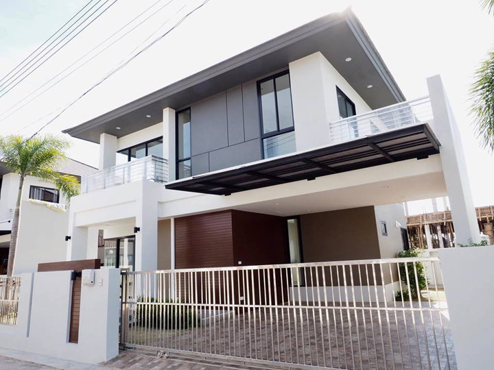 รูปภาพบ้านเดี่ยว 2 ชั้น กลาง