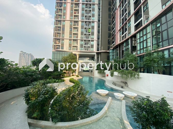 อัลติจูด ยูนิคอร์น สาทร - ท่าพระ