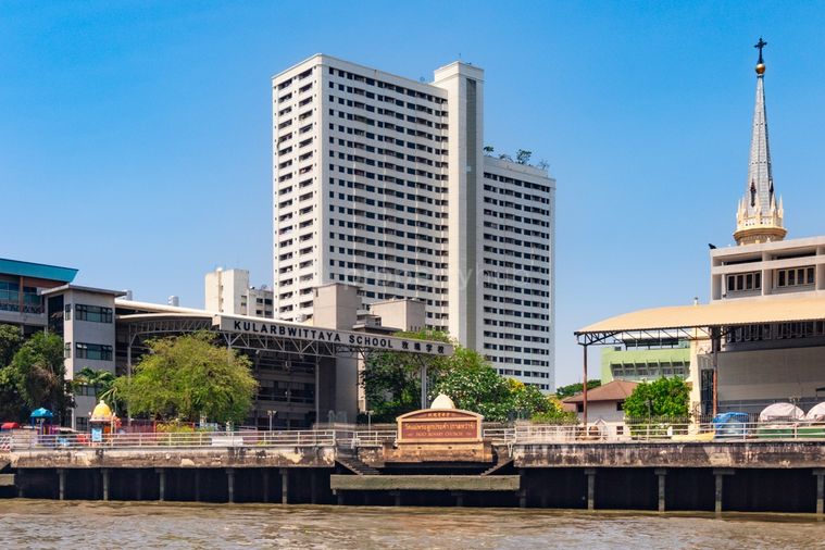 Si Phraya River View