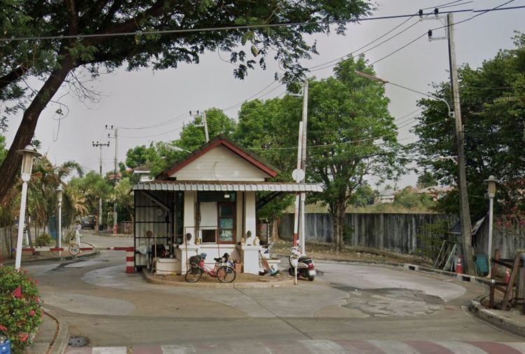 Inglada Village