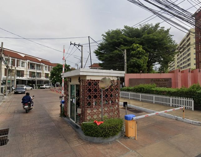 บ้านกลางเมือง  เออร์บาเนี่ยน เออเกษตร - นวมินทร์ 2 