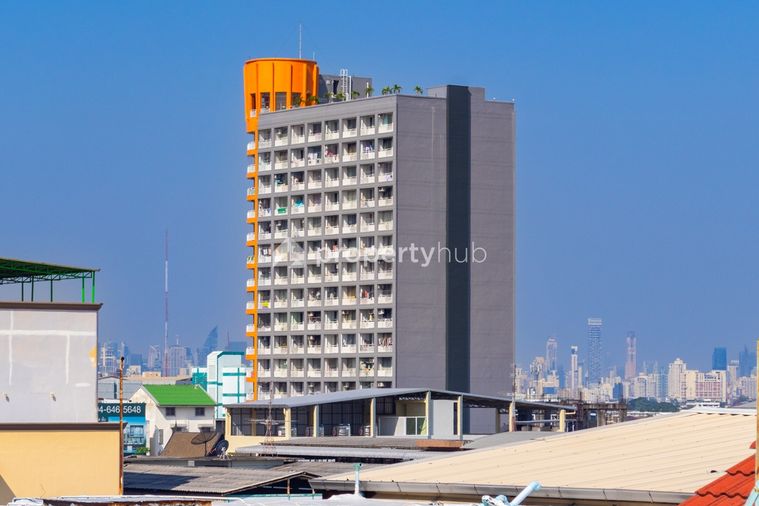 ศรีนครินทร์ เพลส คอนโดมิเนียม