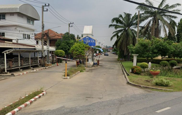 บ้านฉัตรหลวงโครงการ 8