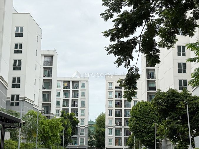Plum Condo Chaengwattana Station Phase 1