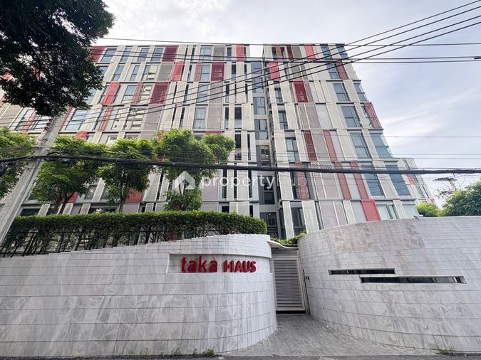 Taka Haus Ekkamai 