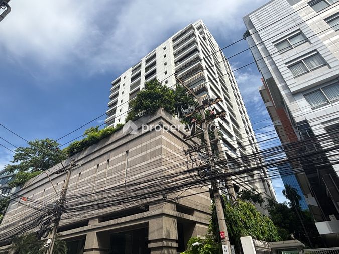 เดอะ เนเชอรัล เพลส สวีท