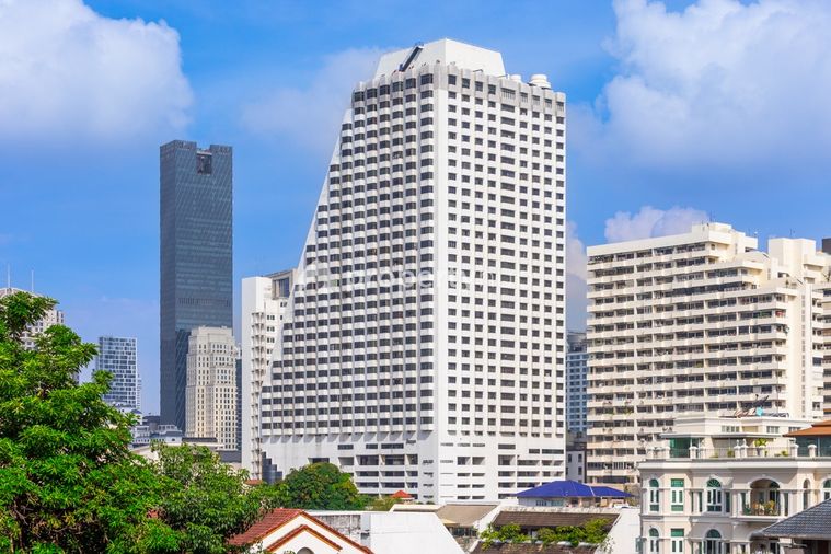 ออมนิ ทาวเวอร์