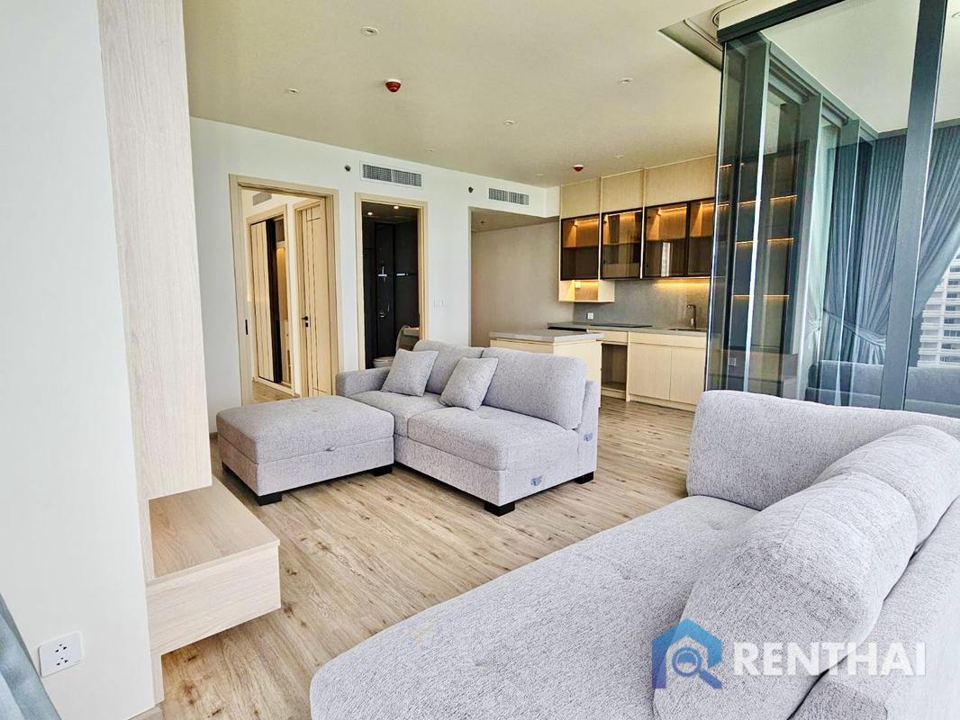 picture Luxury Seaview Condo for Rent @ Arom Wongamat | 2 Bedroom Panoramic Ocean View – Fully Furnished - 8/25