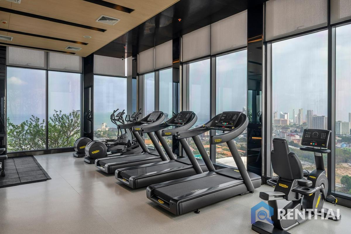 รูป เพนต์เฮาส์สุดหรู บนชั้นสูงสุดของคอนโดใจกลางพัทยา - รูปที่ 23/25