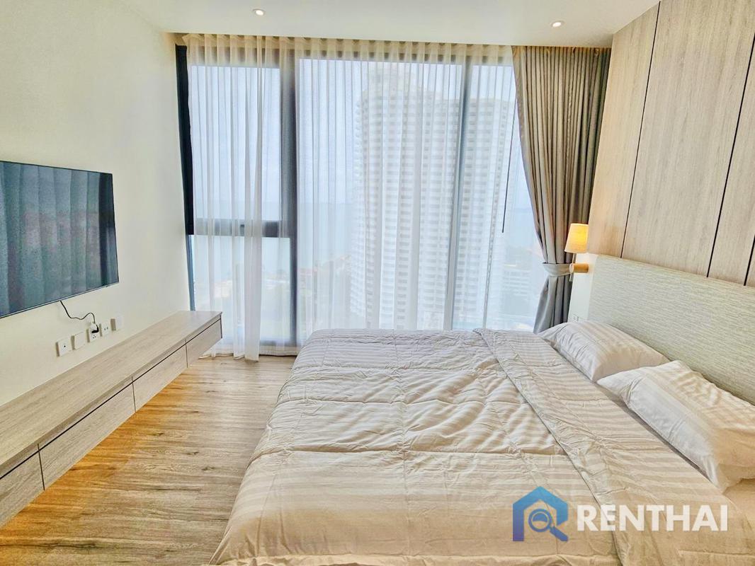 picture Luxury Seaview Condo for Rent @ Arom Wongamat | 2 Bedroom Panoramic Ocean View – Fully Furnished - 2/25