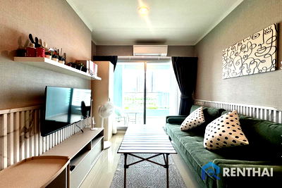 คอนโดให้เช่า : ให้เช่าคอนโดติดหาดจอมเทียน ลุมพินี ปาร์ค บีช จอมเทียน 1 ห้องนอน 32 ตร.ม. วิวทะเล