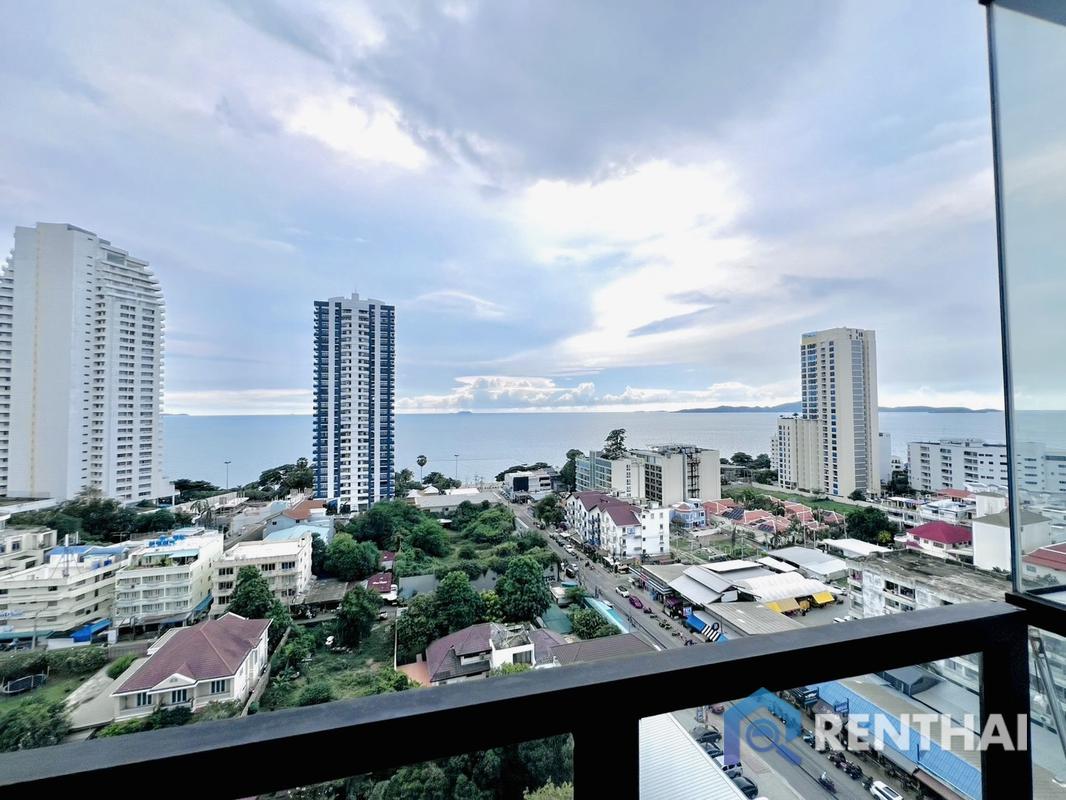 รูป หรูหรา 1 ห้องนอน พร้อมเฟอร์นิเจอร์ครบครันในคอนโด Panora ในพัทยา พร้อม ยิมและที่จอดรถ- 4.5 ล้านบาท - รูปที่ 3/24