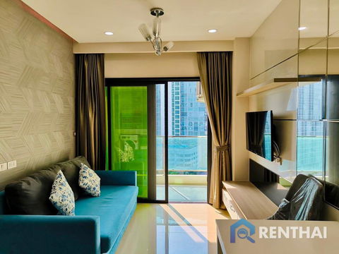 สำหรับ ขาย คอนโด 1 ห้องนอน ที่ Dusit Grand Condo View