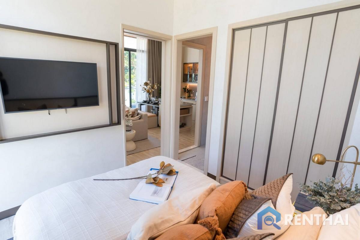 picture Beach front condominium  Arom Wongamat  2 bedroom sea view high floor - 9/24