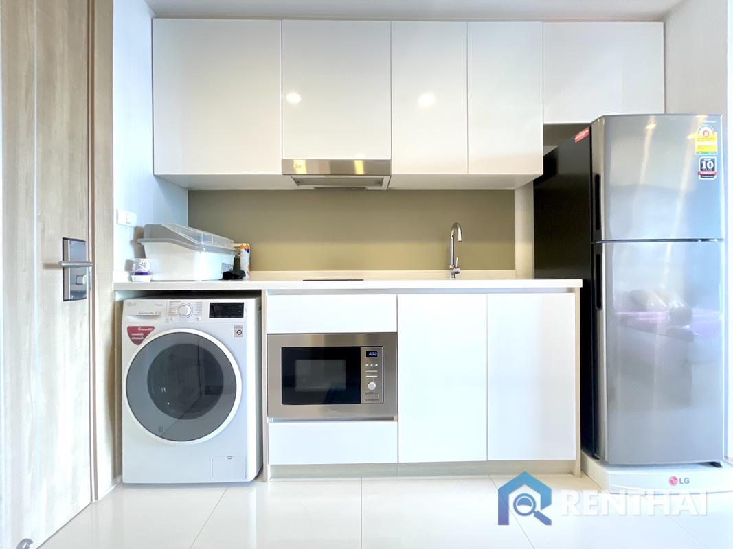 รูป ขายคอนโดเดอะริเวียร่าวงศ์อามาตย์ สตูดิโอ วิวสระว่ายน้ำ โครงการใกล้ทะเลเดินไปทะเลได้ - รูปที่ 6/25