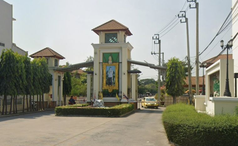 Baan Fuengsuk 4