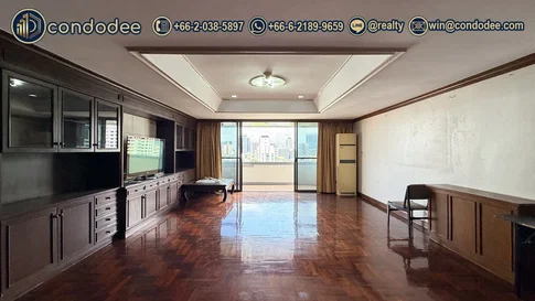 Luxury 3 Bedroom Condo Ekkamai at Oriental Towers | CondoDee