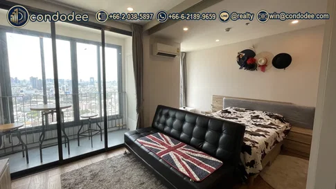 Luxury Studio on High Floor at Q Chidlom-Phetchaburi