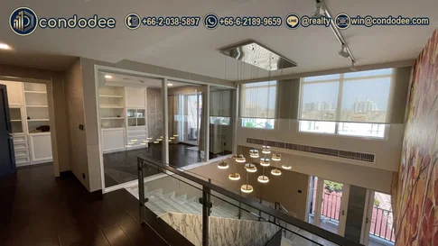 Duplex Penthouse Sathorn Quiet at Maestro 01 | CondoDee