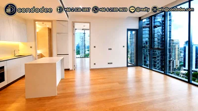 Condos for sale : The Strand Thonglor Condo For Sale