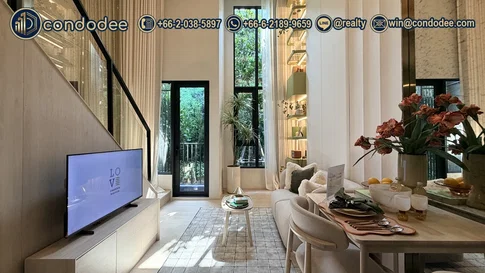 Luxury 1-Bed River View Loft, Charoen Nakhon | CondoDee