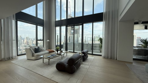 Triplex Penthouse at SCOPE Thonglor for Sale