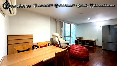 ขายคอนโด : Asoke Place 2-bedroom condo for sale