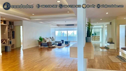 La Cascade Ekkamai 10 4-bedroom condo for sale