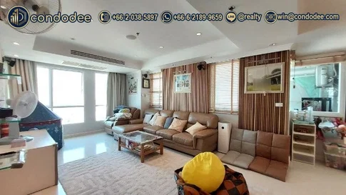 Large Condo Sukhumvit 11 Quiet | The Oleander Sukhumvit 11